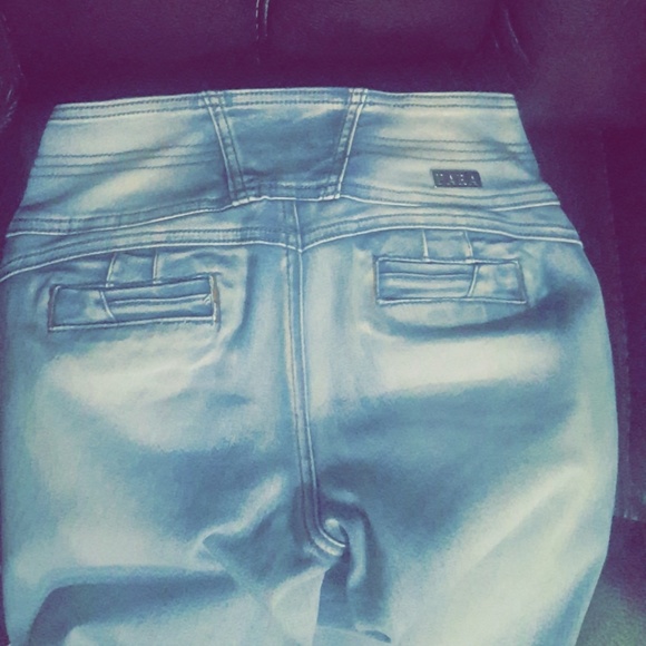 Blue skinny jean - Picture 2 of 2